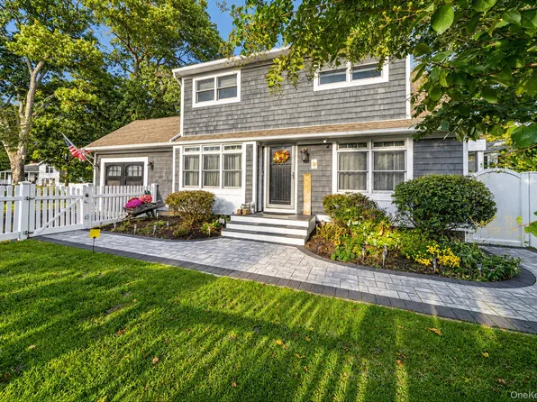 517 Waverly Avenue, Patchogue, NY 11772
