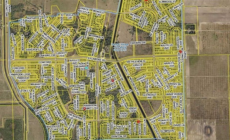 2nd image of 306 Houston Pl