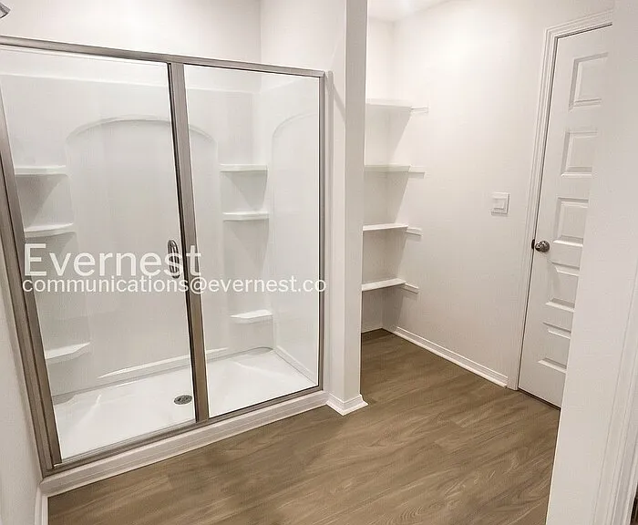 108 E Sunbelt Ct — Photo 7
