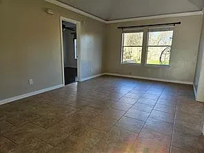 2615 Overland Trl — Photo 7