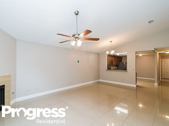 4th image of 2806 W Lantana Lakes Dr
