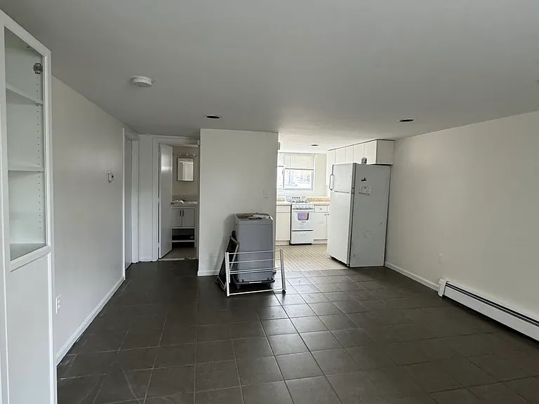 2 Hingham St #2B — Photo 1