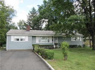 311 Walter St, South Plainfield, NJ 07080
