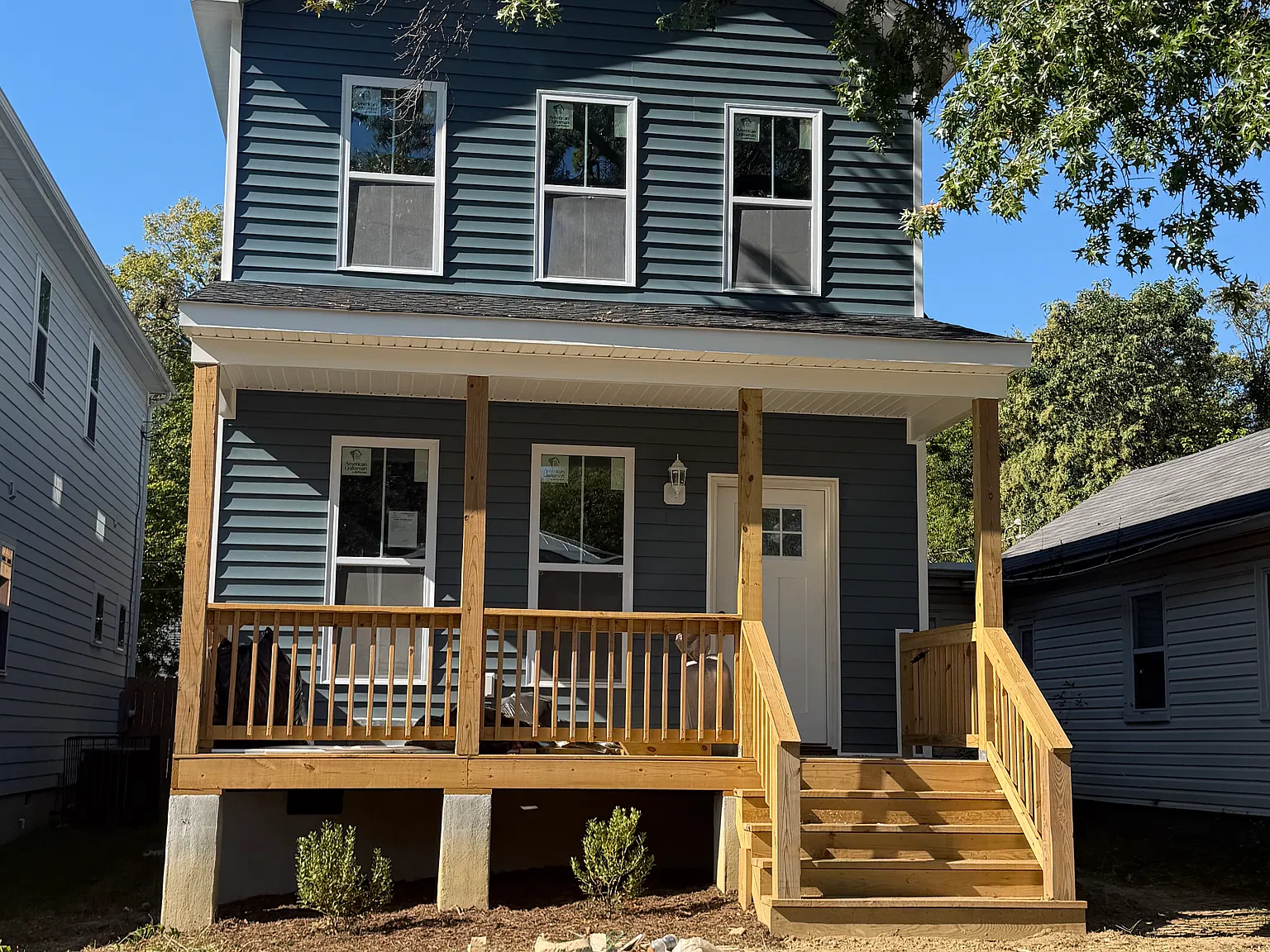 2 bed, 1010 sqft, $2,100 — Photo 1