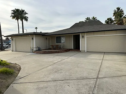 1472 Willow Lake Rd Photo 1