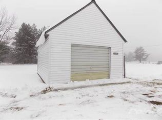 4522 E Moorestown Rd, Lake City, MI 49651