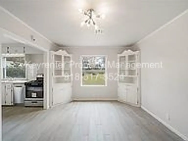 537 S Marion Ave — Photo 13