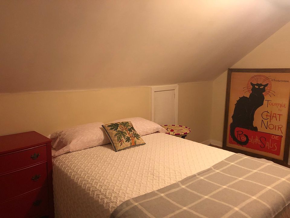 Bedroom 2nd view