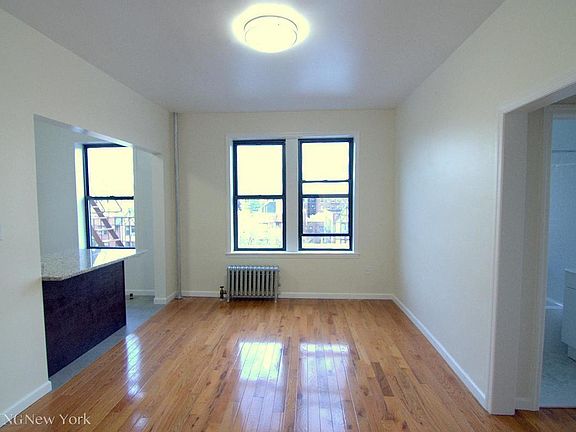 2nd image of 4323 40th St APT 5E