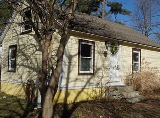 10 Henry St, Elizaville, NY 12523