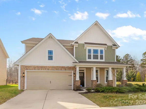 2006 Houle Ln, Charlotte, NC 28214