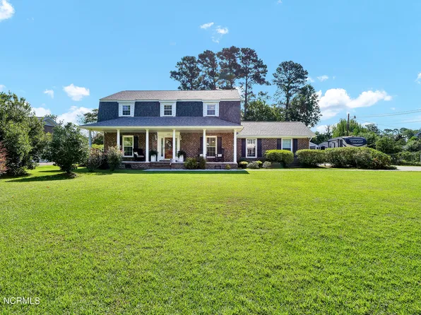 222 Brookshire Lane, Wilmington, NC 28409