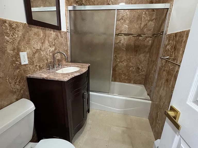 340 Jerome St #1 — Photo 7