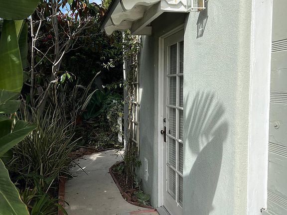 walkway to front door