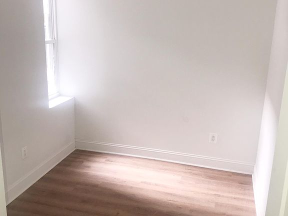 4th image of 2718 N 11th St #1F