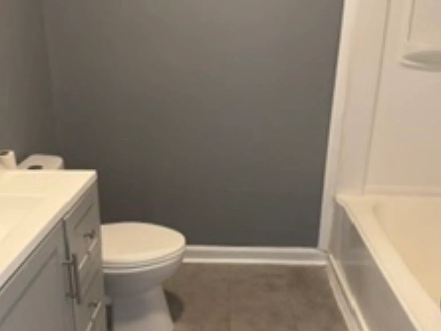 3 bed, 1785 sqft, $1,881 — Photo 3