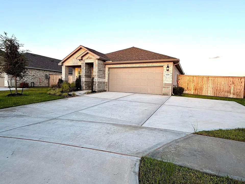 8206 Blackwell Cove Dr