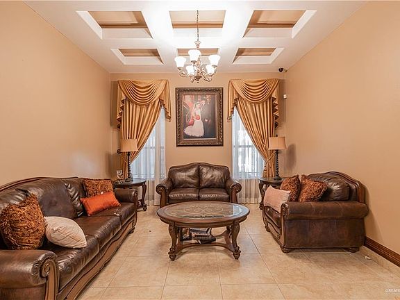 4th image of 1411 Madero Dr E