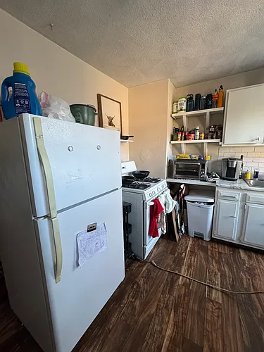 9 Wiget St #4 Photo 1