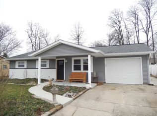 834 S Hickory Dr, Bloomington, IN