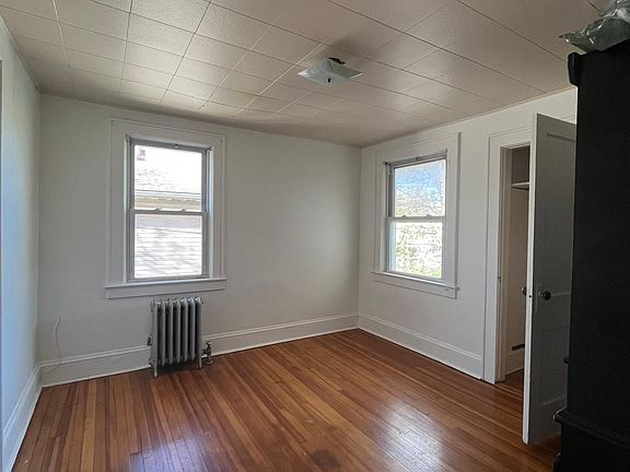 3rd image of 818 Monroe St Floor 2