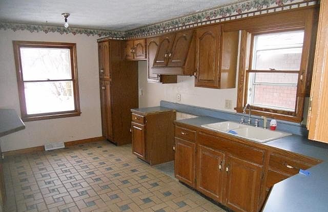 2nd image of 133 Ramsey Ct