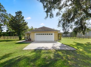 1770 Perry Rd, Green Cove Springs, FL 32043