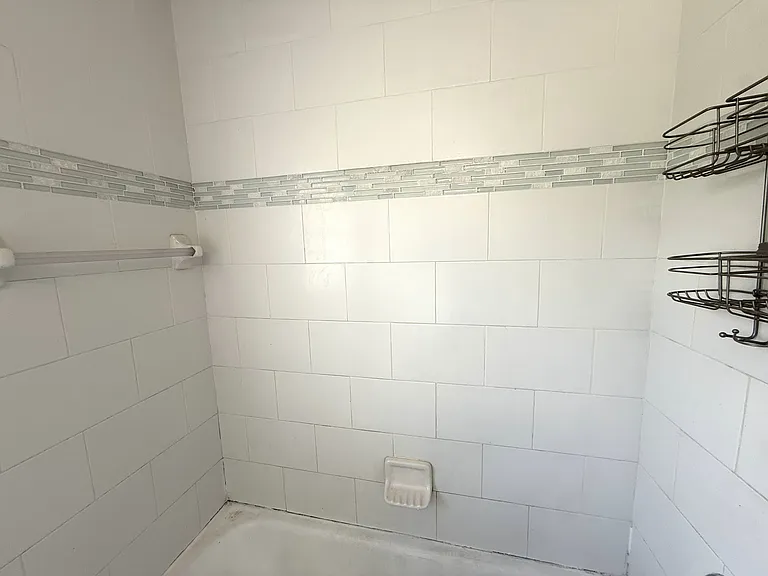 305 W Alma Dr — Photo 6