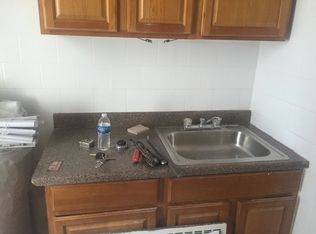 5911 Woodbine St, Ridgewood, NY 11385