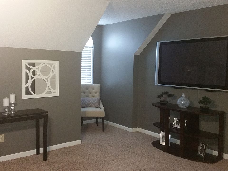 1st image of 54 Autumn Dr