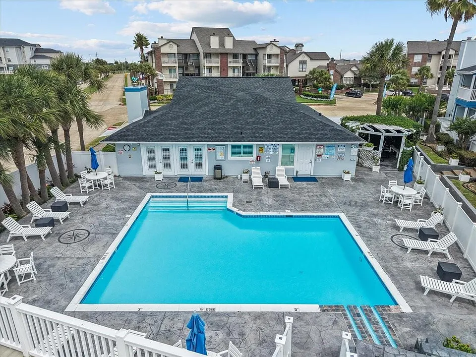 3506 Cove View Blvd #303