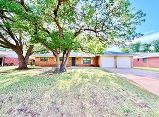 1410 Westwood Dr, Abilene, TX 79603