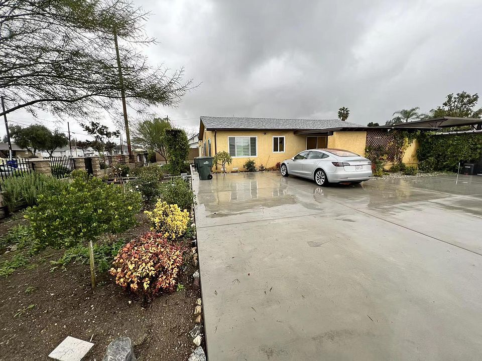 1st image of 2107 S Palmetto Ave
