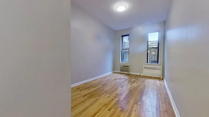 Rented by Compass | media 11