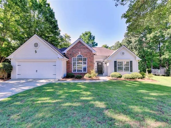 572 Staghorn Ln, Suwanee, GA 30024