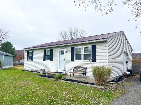 94 Hazel Ter, Apalachin, NY 13732