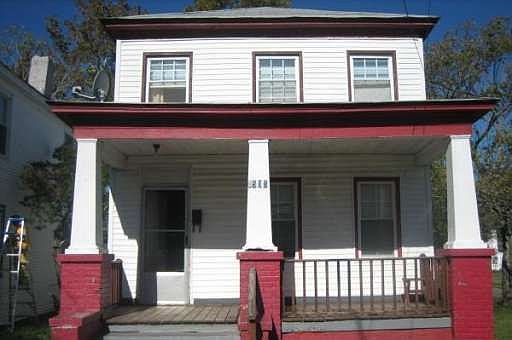 1st image of 1503 Selden Ave