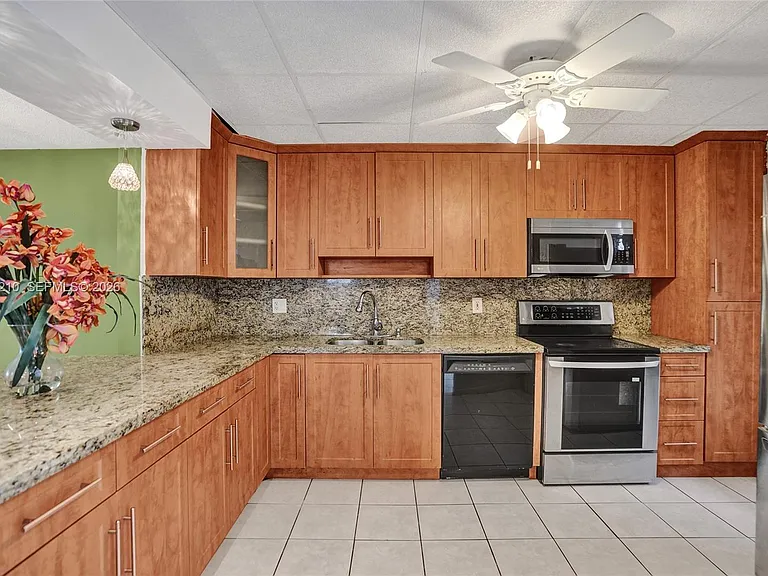 3051 NW 46th Ave #101 — Photo 2