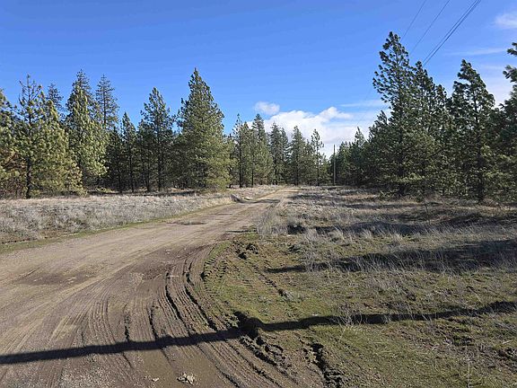 4th image of 10602 N Dover Rd