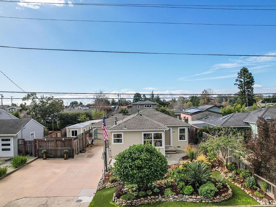 321 Alta Vista Dr Santa Cruz CA 95060 Zillow