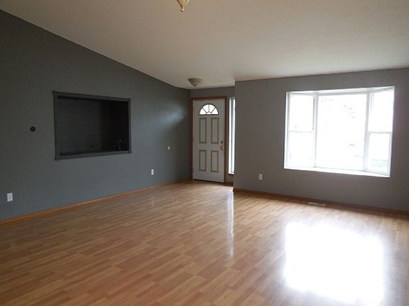4th image of 1509 Evanston Ct NE