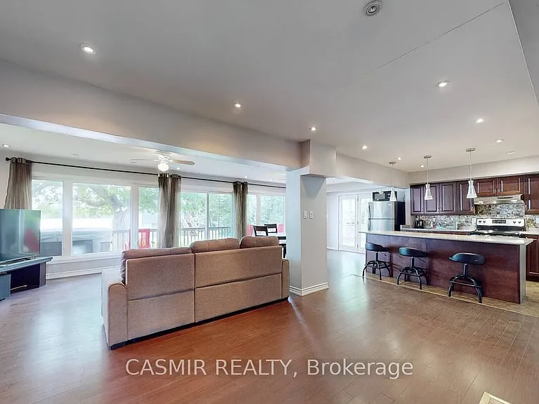 207 McGuire Beach Rd — Photo 6