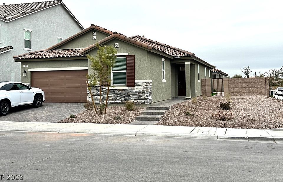 1st image of 7490 Lush Oasis Ave