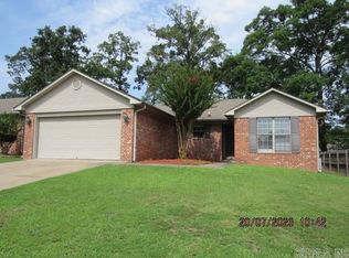 1865 Arden Ln, Conway, AR 72034