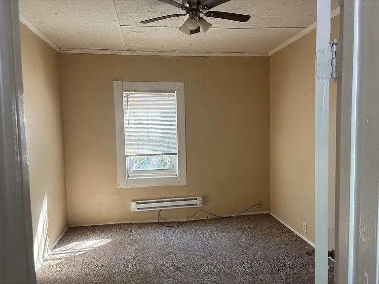 1723 Cedar St — Photo 4