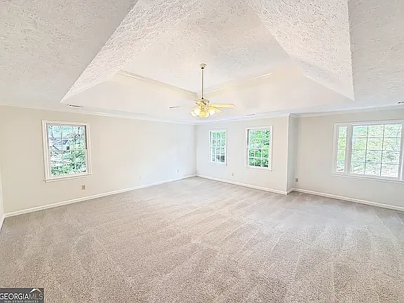 510 Teresa Ln — Photo 6