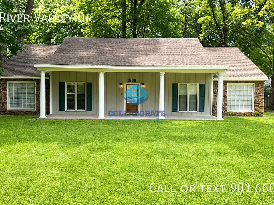1839 River Valley Dr