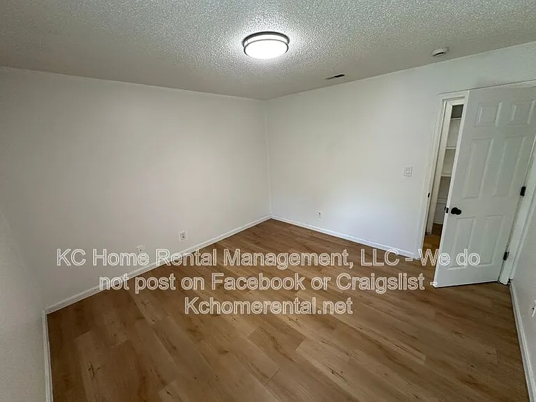 300 Osage St #A — Photo 19