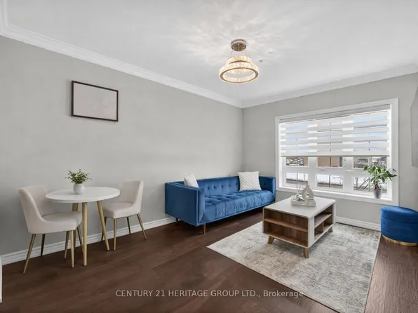 112 Simcoe Rd #214, Bradford West Gwillimbury, ON L3Z 1Y2