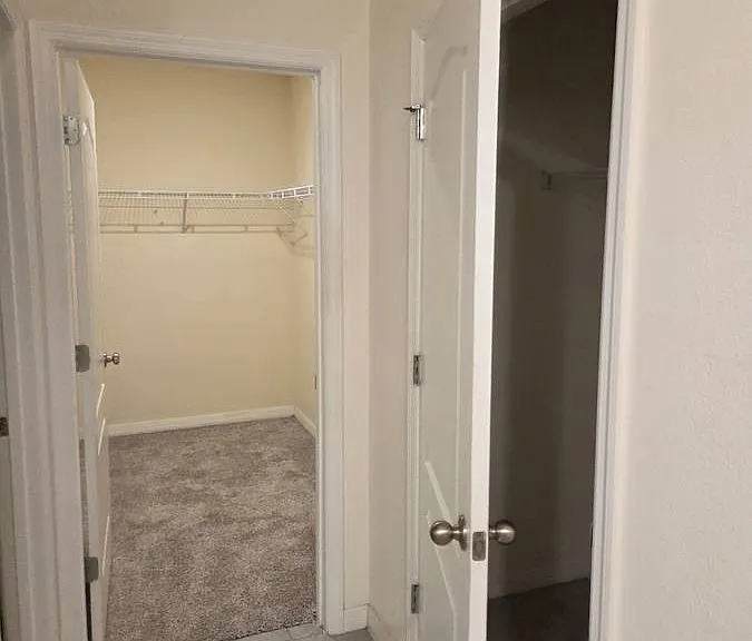 213 Churchill Ct — Photo 8